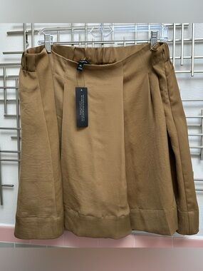 Banana Republic Camel/Caramel Skort XL